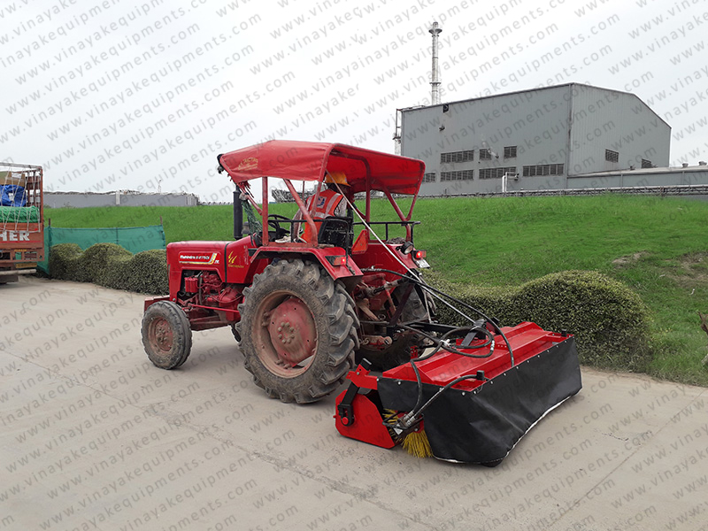 road sweeping machine for road construction manufacturers in Gujarat